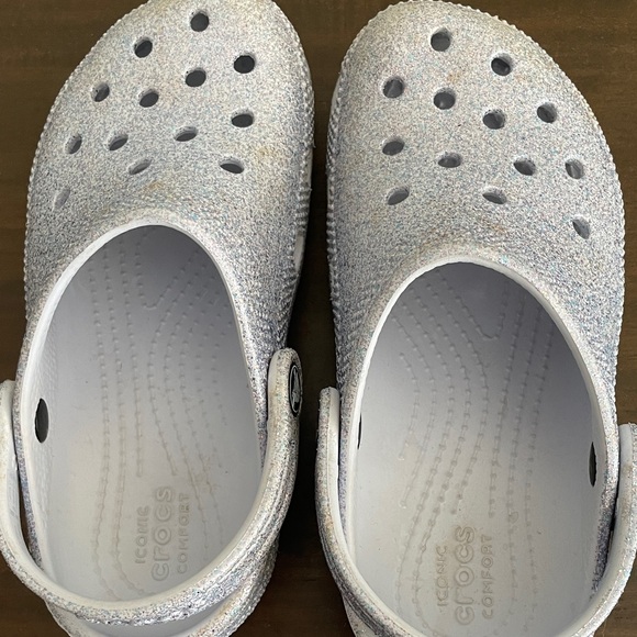 CROCS Kids Bluish Silver Glitter Shoes (size 13) - Picture 8 of 9